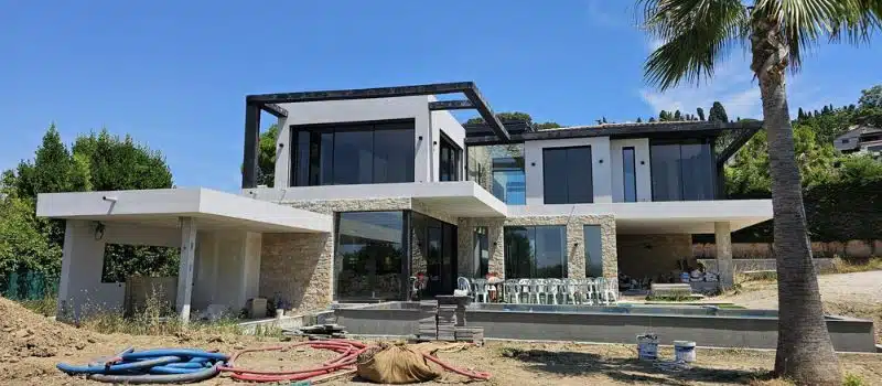 Expert en pose de film teinté pour bâtiment à Cannes (4) Accueil | High Protect